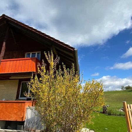 Naturnahe Familienwohnung Ruschegg Exterior photo